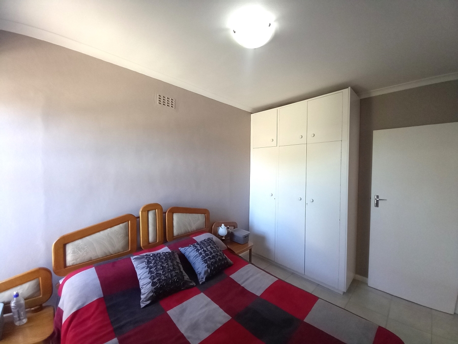 To Let 3 Bedroom Property for Rent in Bonnie Brae Western Cape